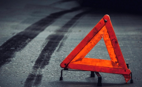 П’яний водій не розминувся зі стовпом — у нього виявили 2,76 проміле алкоголю в крові