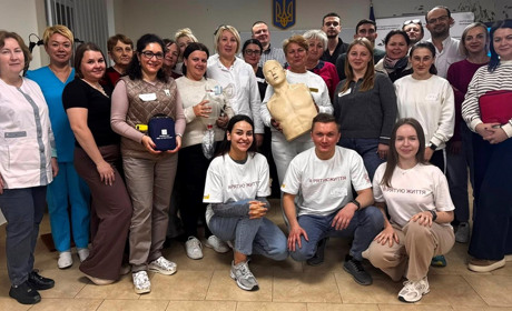 Коли секунда вирішує все: у Старокостянтинівській лікарні та Центрі ПМСД завершили черговий курс BLS