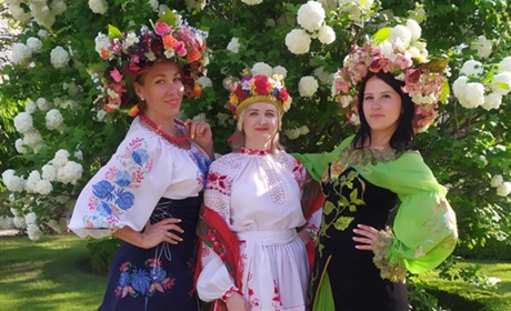 Карантинна історія: як працівники палацу культури в Южному підкорюють відеороликами інтернет