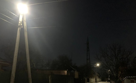 У Переяславській громаді від сьогодні відновили роботу вуличного освітлення