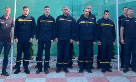 17 вересня пожежні-рятувальники Великобурлуччини приймали вітання