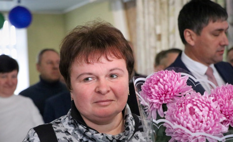 У Корюківській фабриці шпалер розповіли про мобілізацію працівників, зарплату, благодійність