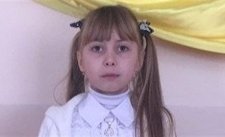 Дівчинка з Черепашинець написала на Новий рік вірша солдату