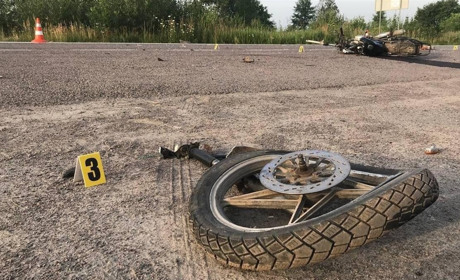 У поліції розповіли деталі смертельної ДТП поблизу села Сошники