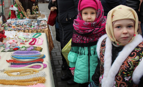 Фоторепортаж: як у Сватовому пройшло «Свято Коляди» і що там було цікавого