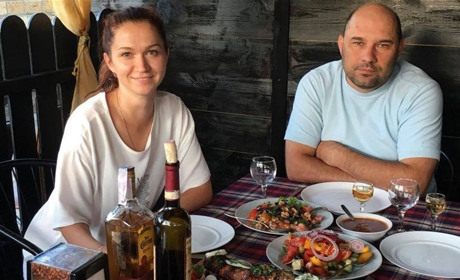 Переможниця фотоконкурсу “Обличчя волноваської поліції” святкувала перемогу в ресторані “Кара-Бала"