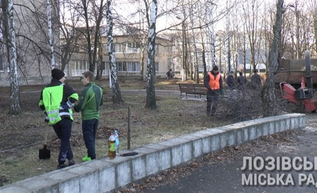 У Лозівській "ковідній" лікарні облаштовують централізовану подачу кисню