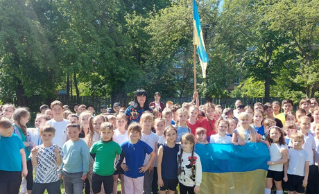 Навколо України за 96 годин: вчителька з Умані гуртує дітей у всеукраїнських спортивних активностях