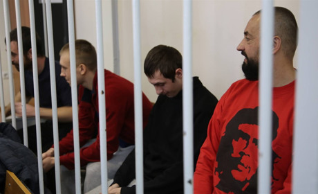 Сватівському військовополоненому моряку продовжили термін арешту ще на три місяці