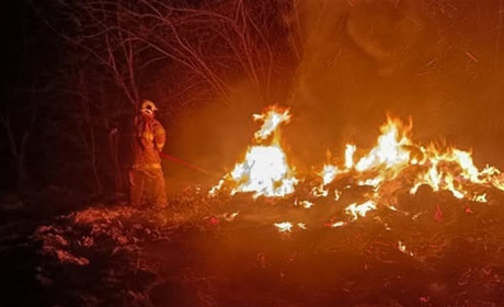 В Барській громаді знову горіло сіно. Цього разу - у Васютинцях. В області того дня було ще 3 пожежі