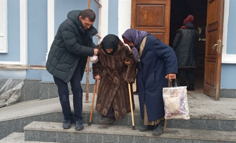 В соборе Александра Невского прошел храмовый праздник