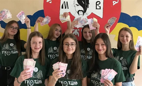 Тепловізор від “Джури”: молодь Борислава придбала прилад для військових