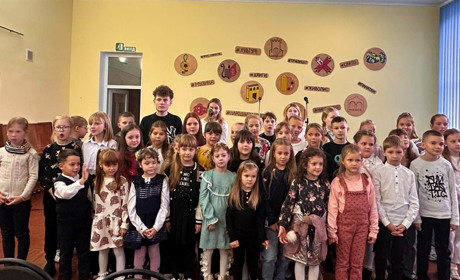 Посвята в "Юні художники" - традиція для старокостянтинівських талантів