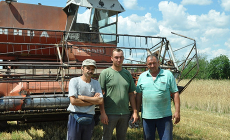 На Сарненщині стартували жнива: фоторепортаж