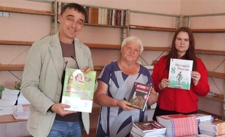 Окупанти призначають на ТОТ директорами шкіл і завучами лаборантів і двірників