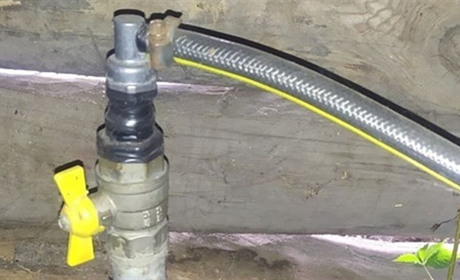 У Сарнах місцевий житель облаштував несанкціонований газопровід