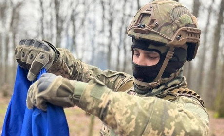На радіостанції для 65-ї ОМБр збирає кошти червоноградць, воїн Збройних сил України Сергій Малиш