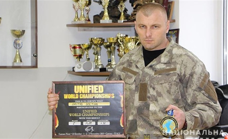 Колишній кременчанин  Дмитро Болтян  став чемпіоном світу з кікбоксингу WТКА
