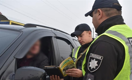 А де Ви ставите своє авто? Чи не забули правила паркування?