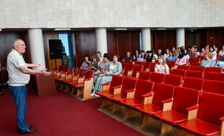 За сумлінну працю та відданість справі: у Кагарлику відзначили держслужбовців