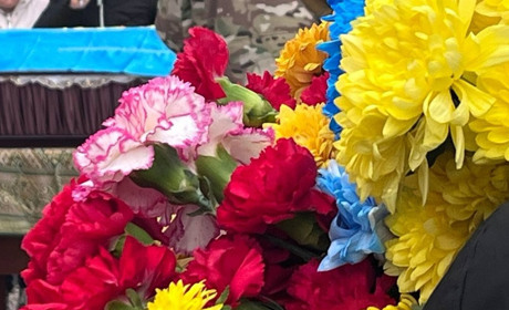 Первомайськ попрощався із загиблим захисником Павлом Карпунчевим