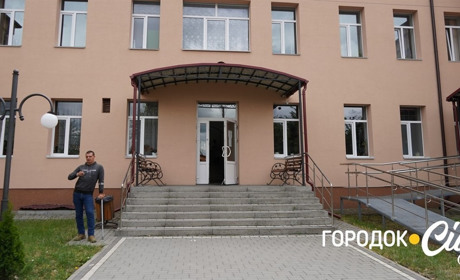 Як працює Городоцька лікарня: один день із життя тих, хто рятує та дарує надію (ФОТОРЕПОРТАЖ)
