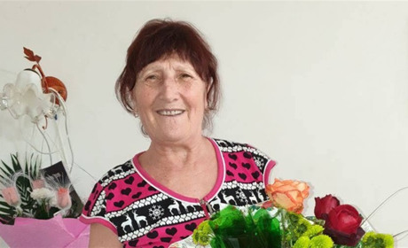 Жінка, яку побив чоловік у торговому центрі Южного, потребує допомоги