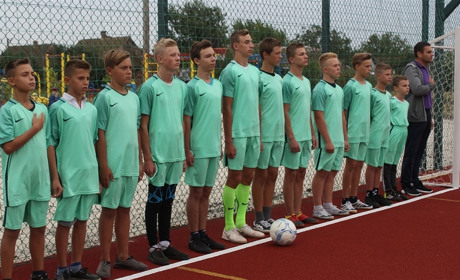 В селе Мелитопольского района открыли мультифункциональную спортплощадку