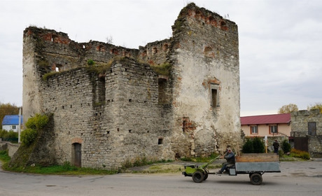 Культурний щит. Як Сатанівська громада об’єднується навколо збереження спадщини під час війни