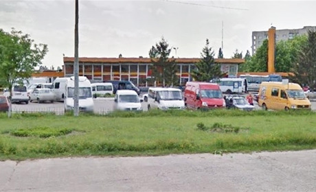 Які є автобусні рейси через Вараш і як дізнатись інформацію про них?