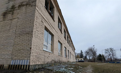 Через атаку рф пошкоджено сумський Центр екстреної допомоги. Усе, що відомо про обстріл Сум