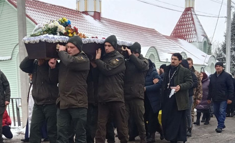 В Олександрівці прощатимуться із земляком Олександром Пелиничко