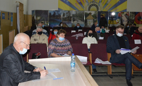 Які міські програми затвердили на сесії Сватівської міської ради і чим вони допоможуть людям