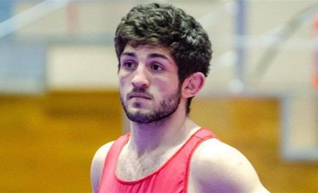 Херсонський студент Ерік Арушанян виграв Чемпіонат Європи з вільної боротьби U23