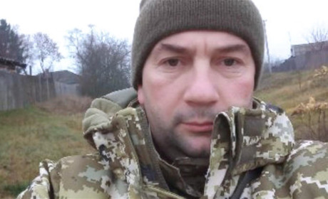 Загиблого на війні прикордонника Сергія Розумія з Корюківки поховали у день його народження