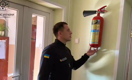 Рятувальники обстежують заклади соціальної сфери