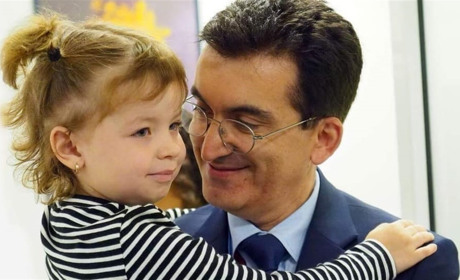 Нашу Дашу Геннадий Фузайлов вновь позвал лечиться от ожогов в Бостон