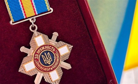 Це був мужній воїн: загиблого розвідника з Корделівки нагородили орденом