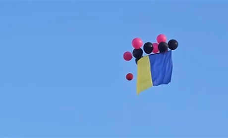 З Херсона на окупований лівий берег полетів прапор України