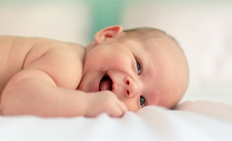 Цифра дня: скільки малюків народилося в Сватівському районі за минулий рік