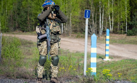 Скільки російських віськових нині на північному кордоні з Україною