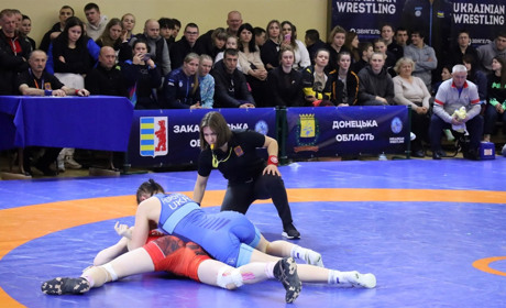 У Звягелі стартував Чемпіонат України U23 з вільної боротьби