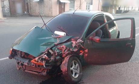 Полиция ищет свидетелей по двум авариям