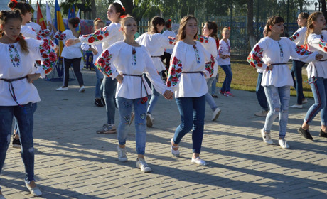 Відео з фестивалю «З країни в Україну» від Сватове.Сity