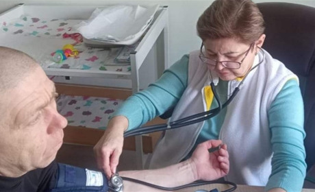 Торецькі медики продовжують надання медичної допомоги та підтримку мешканцям громади та переселенцям