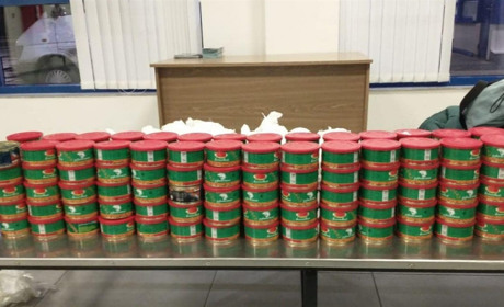 У пункті пропуску Маяки-Удобне-Паланка упіймали чоловіків. Несли на собі 154 банки ікри