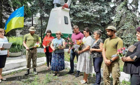 У День вшанування пам`яті жертв війни в населених пунктах громади відбулись меморіальні заходи