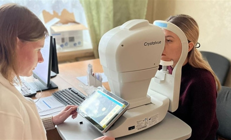 У Гадяцькій міській лікарні тестують нову систему для перевірки зору при цукровому діабеті