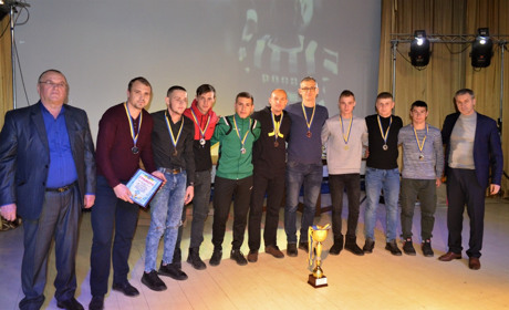 Федерація футболу підсумувала сезон 2019 року: команди Біляївської громади в трійці призерів