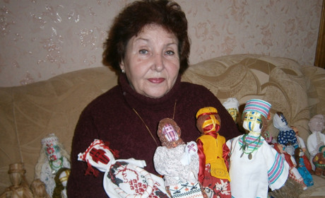 Як зробити ляльку-мотанку? Майстер-клас від білопільської лялькарки Людмили Шестак